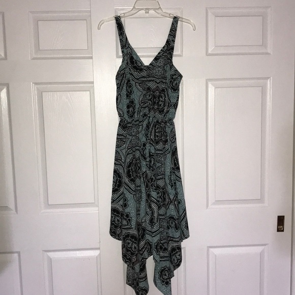 H&M dress - Picture 3 of 9